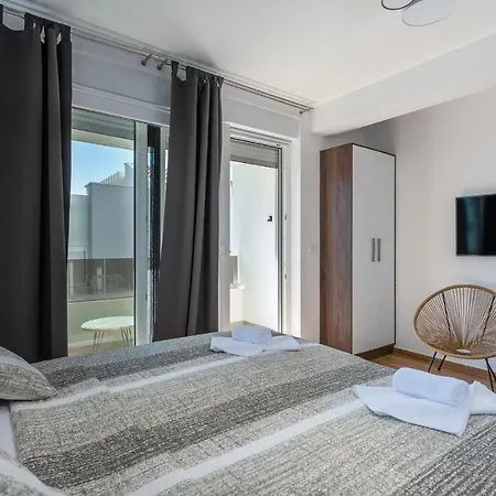 Valencan 3 펜션 Mednjan